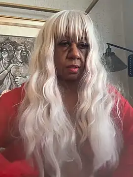 BreanaDivine online show from March 21, 5:28 pm