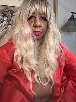 BreanaDivine online show from February 20, 1:13 pm