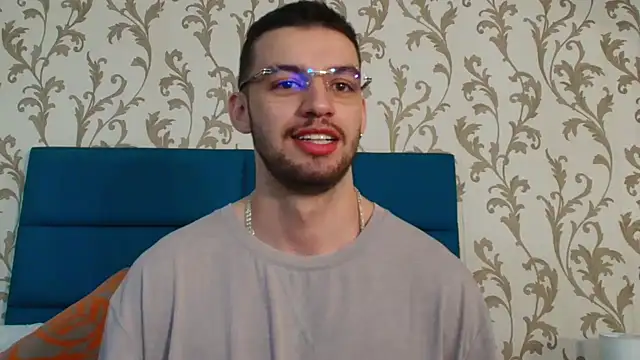 Michael magno online show from February 5, 4:03 pm