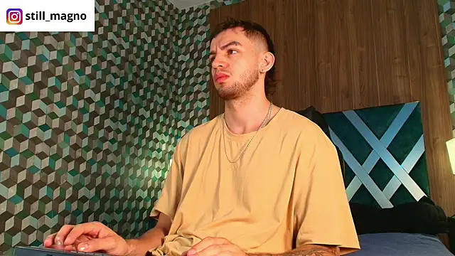 Michael magno online show from November 24, 10:48 am