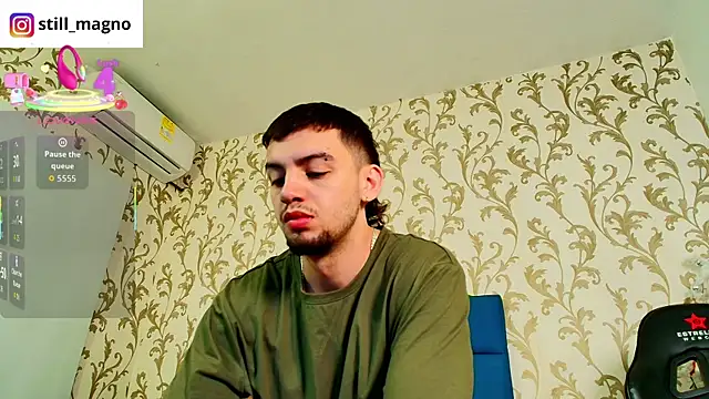 Michael magno online show from December 17, 12:32 pm