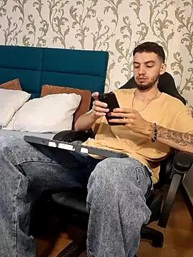 Michael magno online show from March 18, 6:53 pm