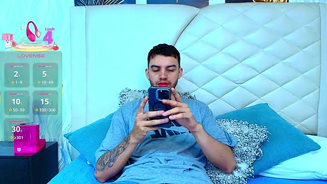 Michael magno online show from November 30, 7:03 pm