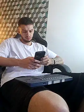 Michael magno online show from February 22, 1:08 am