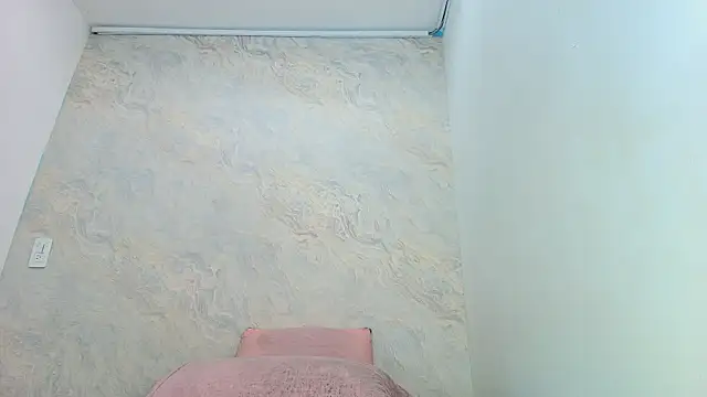 Snapshot of sofi_balvin chatting on March 19, 7:17 pm sofi balvin online show from March 19, 7:17 pm