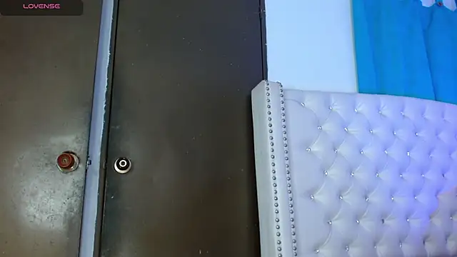 Alexa priincess online show from November 15, 3:27 pm