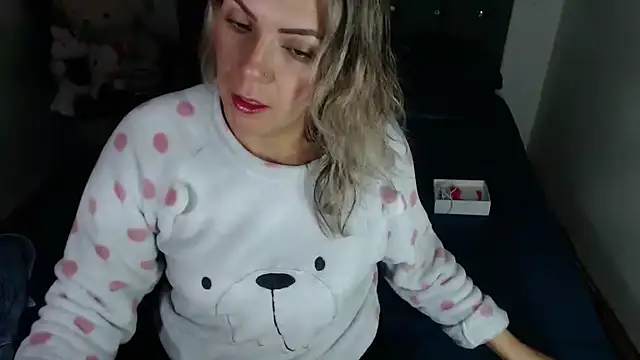 Chantal hott online show from March 7, 7:41 pm