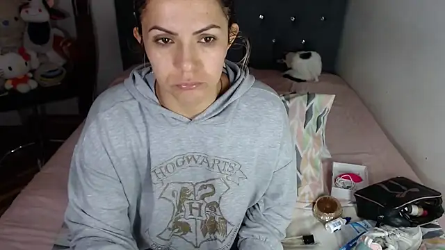 Chantal hott online show from February 28, 4:17 pm