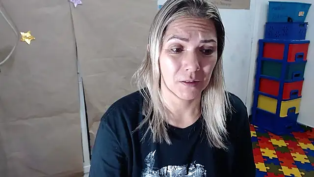 Chantal hott online show from January 13, 4:33 pm