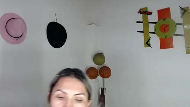 Chantal hott online show from April 21, 1:42 am