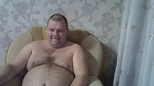 Snapshot of Nilola6 chatting on February 7, 1:43 pm Nilola6 online show from February 7, 1:43 pm