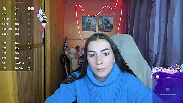 Fiery Brunette  online show from February 21, 5:24 am