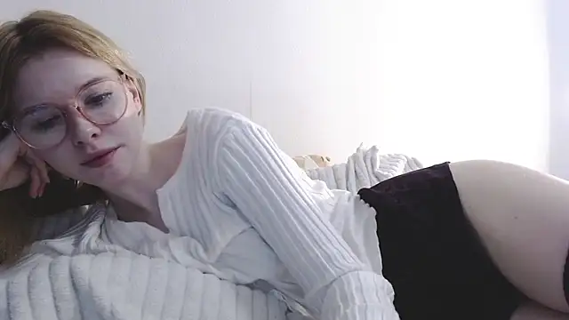 Snapshot of Sataobby chatting on December 10, 5:11 pm Sataobby online show from December 10, 5:11 pm