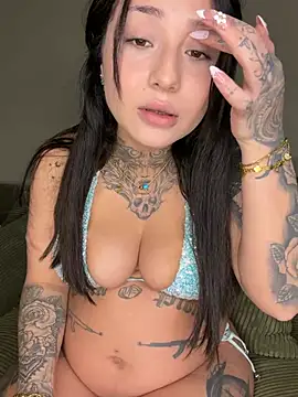 Coco-Love online show from April 17, 11:24 am