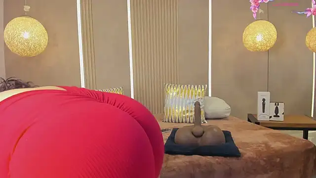 sabrina shark  online show from February 22, 2:25 am