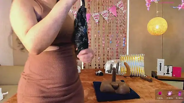 sabrina shark  online show from February 17, 2:42 am