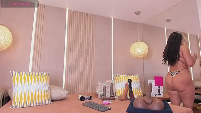 sabrina shark  online show from April 7, 12:01 am