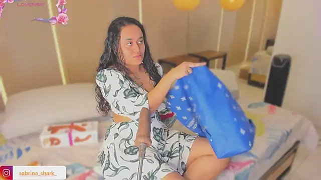 sabrina shark  online show from October 3, 2:59 am