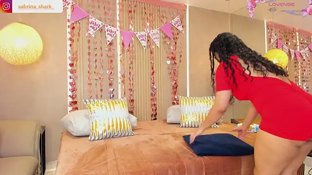 sabrina shark  online show from February 11, 2:22 am