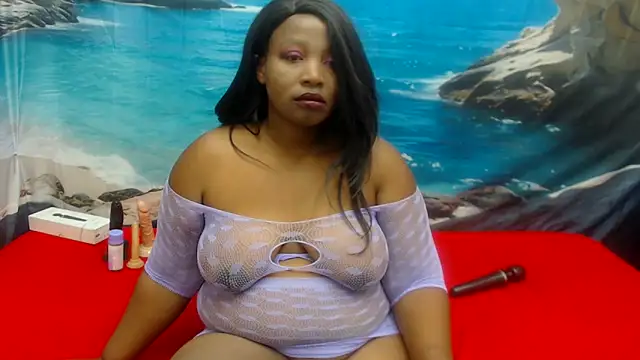 Snapshot of JUICYASSxxx chatting on May 29, 4:46 pm JUICYASSxxx online show from May 29, 4:46 pm