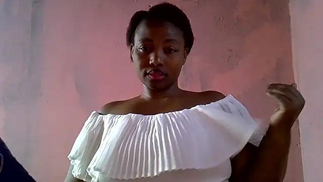 Snapshot of JUICYASSxxx chatting on December 16, 4:50 am JUICYASSxxx online show from December 16, 4:50 am