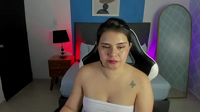 ayla13  online show from October 30, 7:33 pm