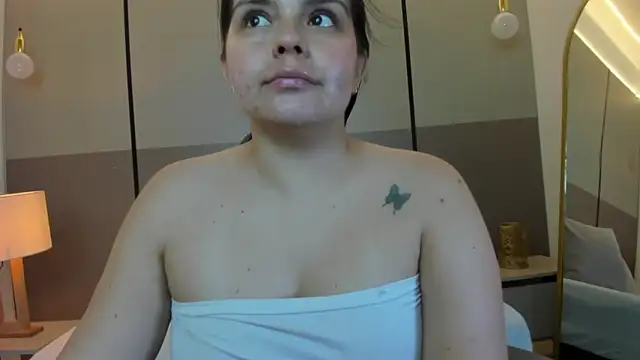 ayla13  online show from April 10, 7:10 pm