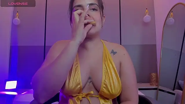 ayla13  online show from May 28, 7:42 pm