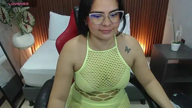 ayla13  online show from September 25, 3:51 pm