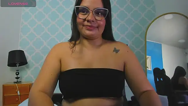 ayla13  online show from January 13, 7:07 pm