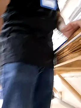 Snapshot of playtyme420691 chatting on November 17, 6:01 pm playtyme420691 online show from November 17, 6:01 pm