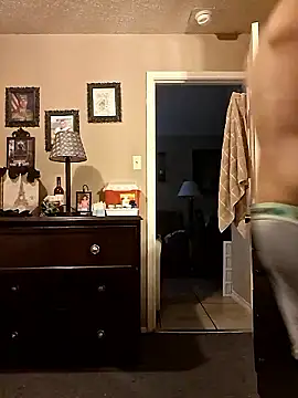 Snapshot of playtyme420691 chatting on October 24, 2:05 pm playtyme420691 online show from October 24, 2:05 pm