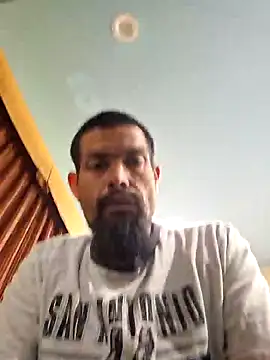 Snapshot of playtyme420691 chatting on December 30, 11:17 pm playtyme420691 online show from December 30, 11:17 pm
