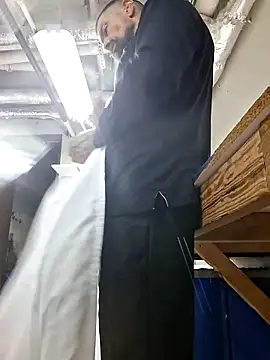 Snapshot of playtyme420691 chatting on December 19, 10:12 pm playtyme420691 online show from December 19, 10:12 pm