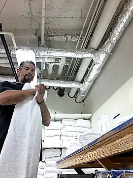 Snapshot of playtyme420691 chatting on October 21, 7:02 pm playtyme420691 online show from October 21, 7:02 pm