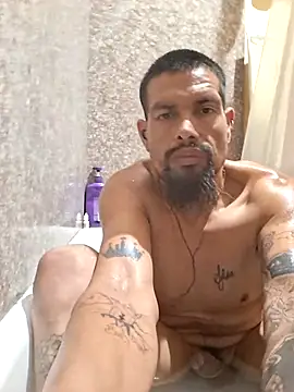 Snapshot of playtyme420691 chatting on November 30, 1:06 am playtyme420691 online show from November 30, 1:06 am