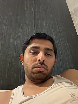 rhuh3991 online show from May 3, 7:02 am