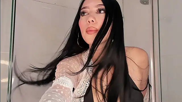 Snapshot of catalina__23 chatting on March 5, 11:05 pm catalina 23 online show from March 5, 11:05 pm
