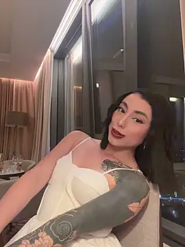 catalina  23 online show from January 6, 8:35 pm