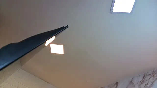 catalina  23 online show from December 4, 7:57 pm