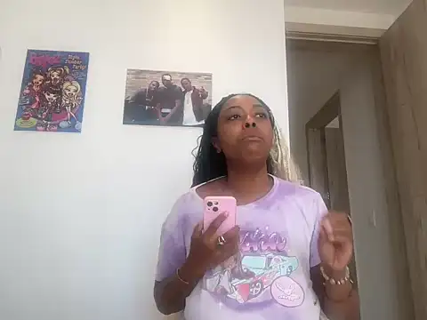 ChocolateCakeQueen online show from July 13, 1:32 pm