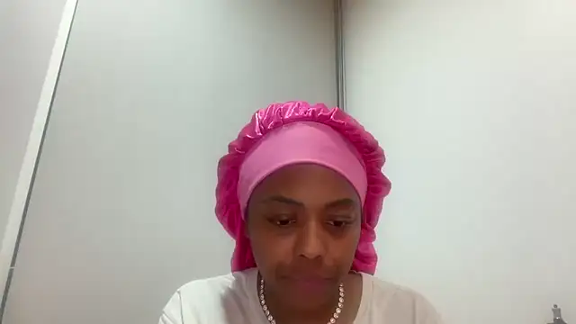 ChocolateCakeQueen online show from February 10, 12:31 am