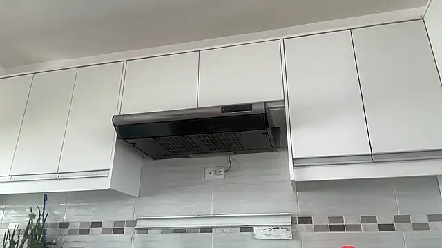 ChocolateCakeQueen online show from October 5, 4:09 pm