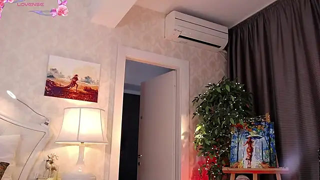 IreneHope online show from December 15, 9:26 am