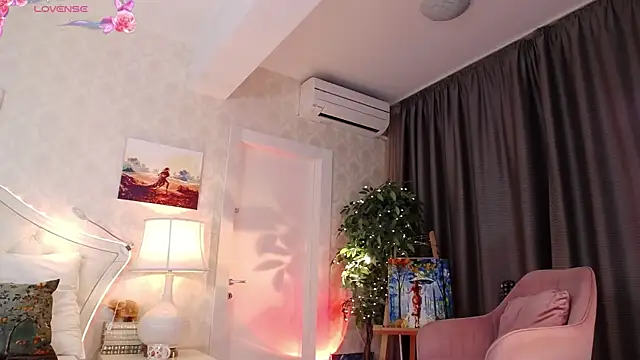 IreneHope online show from February 17, 11:51 am