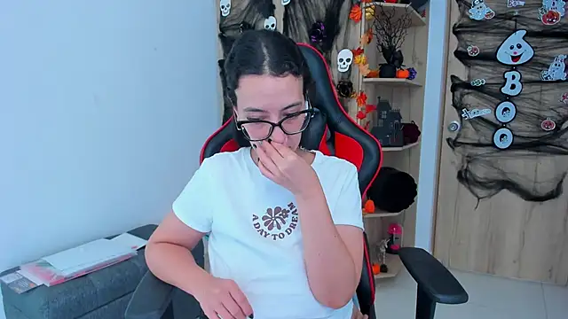 Snapshot of _amanda_seyfried19 chatting on October 24, 5:01 pm amanda seyfried19 online show from October 24, 5:01 pm