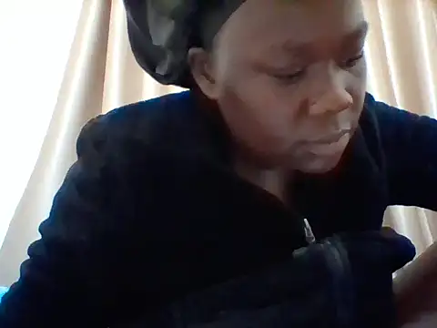 Snapshot of sexy_cutelips chatting on October 19, 10:07 am sexy cutelips online show from October 19, 10:07 am