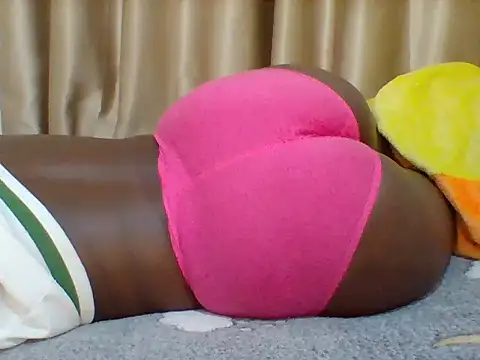 sexy cutelips online show from April 29, 5:52 pm