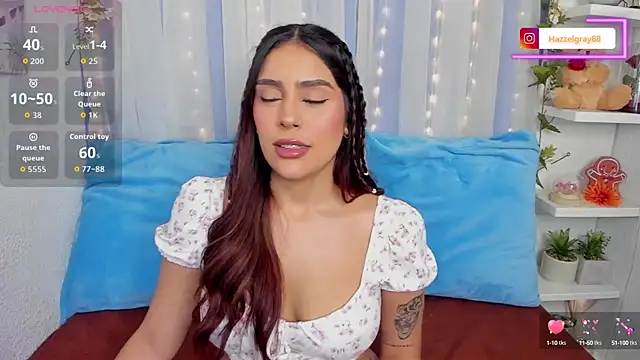 HazzelGray online show from September 18, 2:42 pm