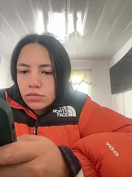 hannahb-e online show from February 23, 7:14 pm